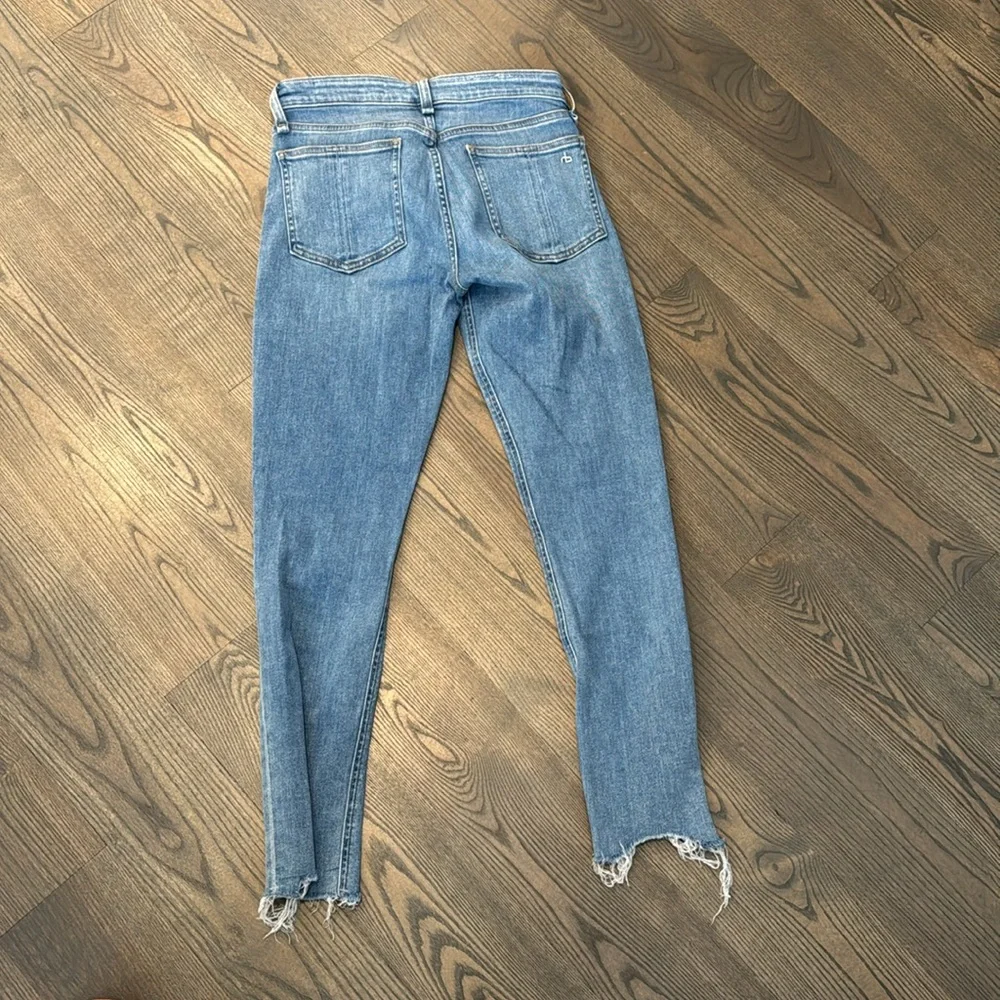 Rag & Bone Cate mid-rise ankle skinny jeans. - Picture 2 of 4